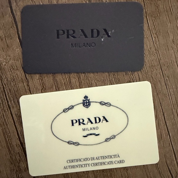 Prada Pink Tri-Fold Wallet - Picture 8 of 9